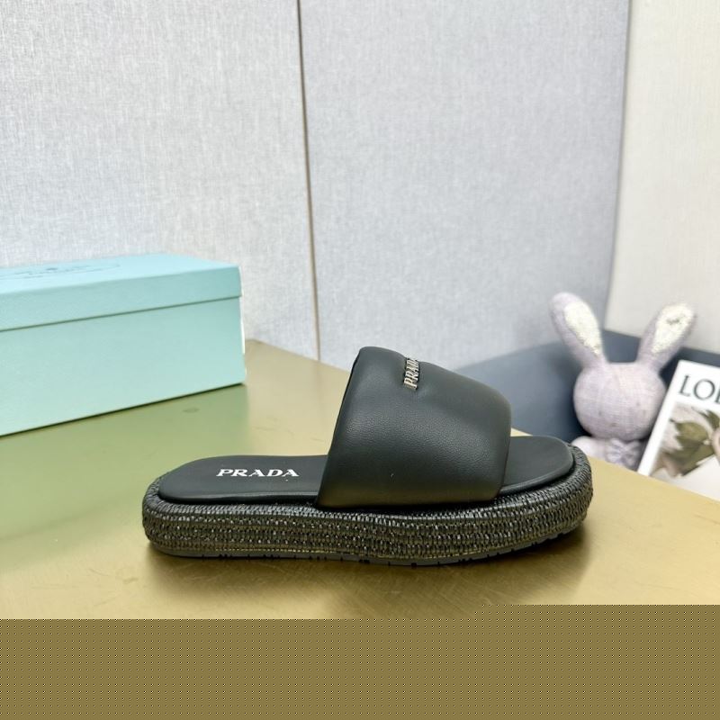 Pra*a slippers